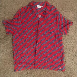 Disney Parks Red Hawaiian "Walt Disney World" Camp Button Rayon Shirt Size XL